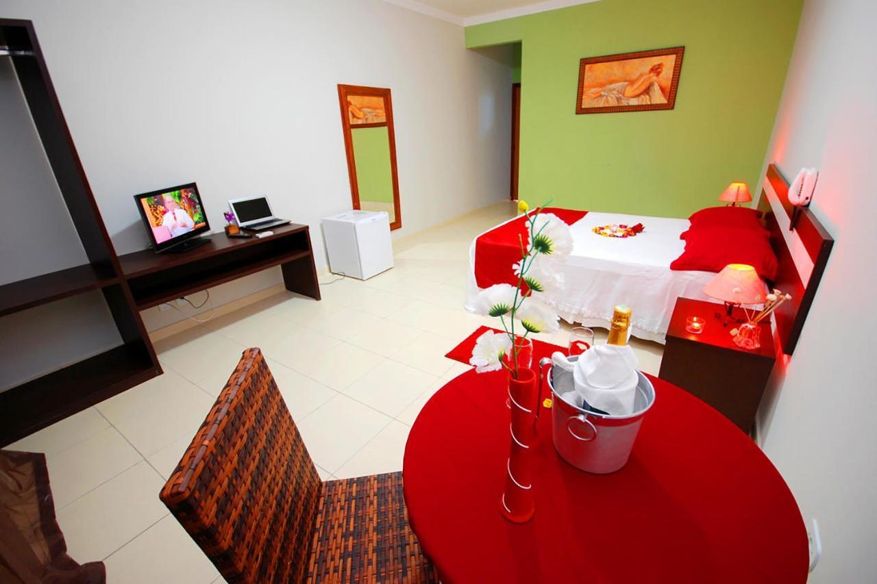 Oyo Apart Hotel Veleiros Santa Cruz Cabralia Bagian luar foto