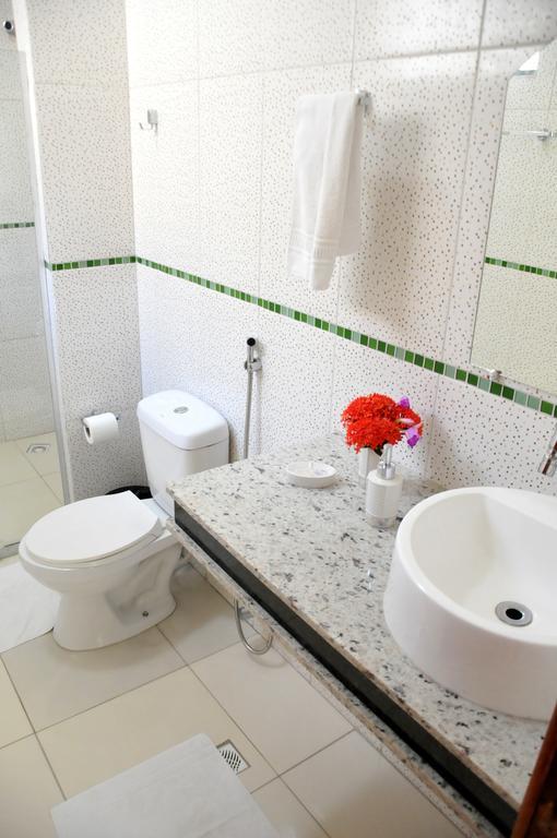 Oyo Apart Hotel Veleiros Santa Cruz Cabralia Bagian luar foto