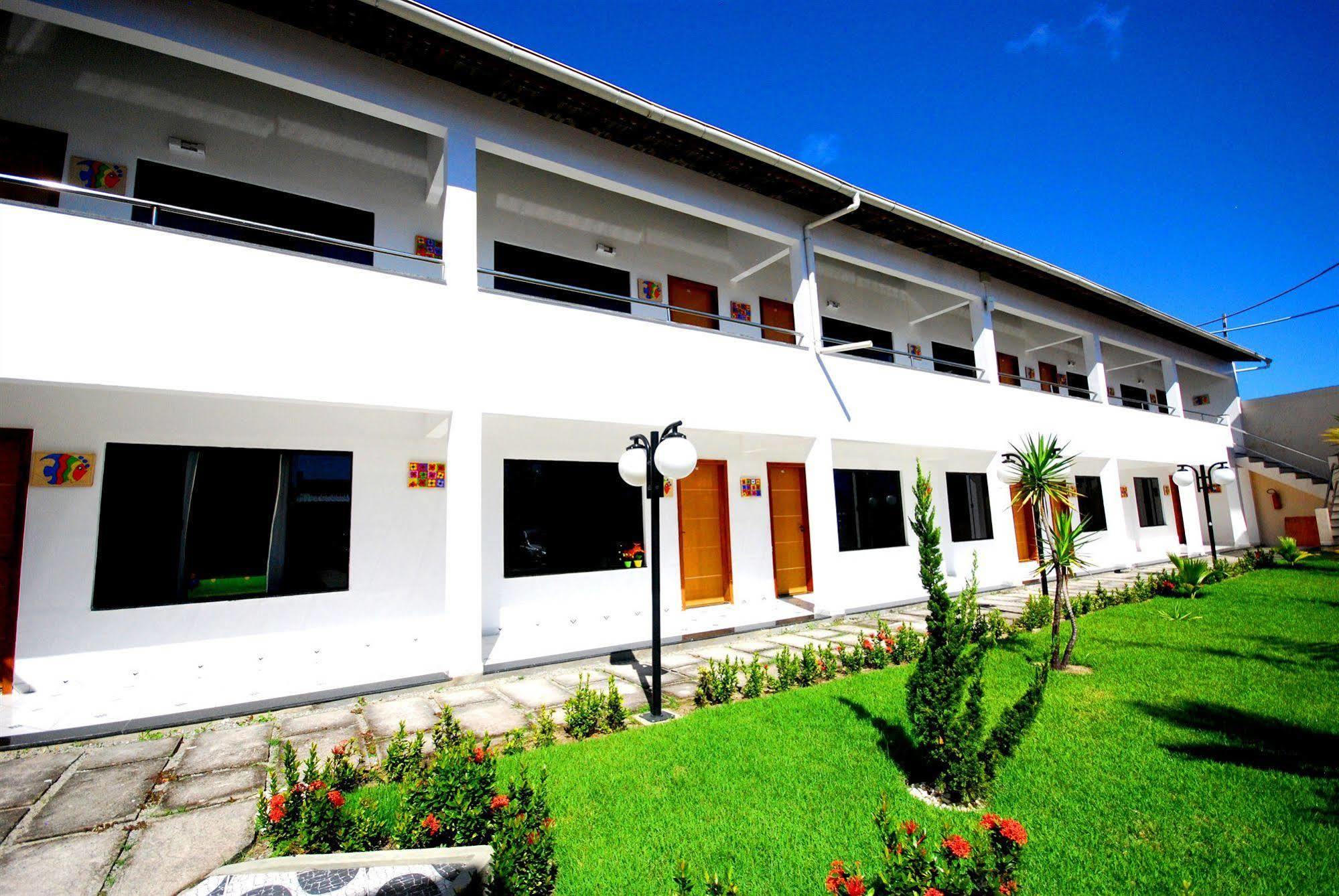 Oyo Apart Hotel Veleiros Santa Cruz Cabralia Bagian luar foto